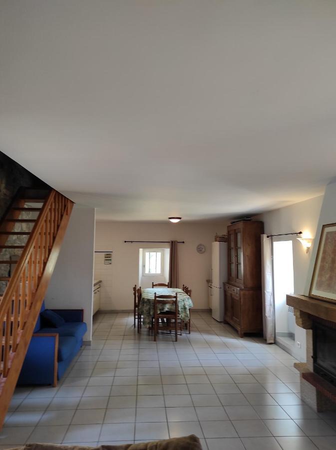 Hotel La Bastide Du Vébron 2*